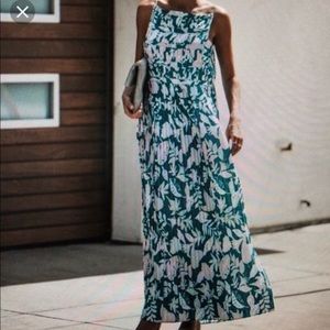 Vici Dolls Square Neck Maxi Dress